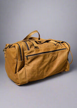 Load image into Gallery viewer, Giant Travelbag - Matt Toffee
