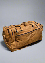 Load image into Gallery viewer, Giant Travelbag - Matt Toffee
