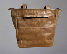 Load image into Gallery viewer, Casablanca Handbag
